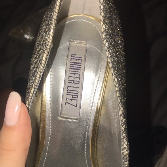 Jennifer Lopez Platform heels worn once - Picture 2 of 4